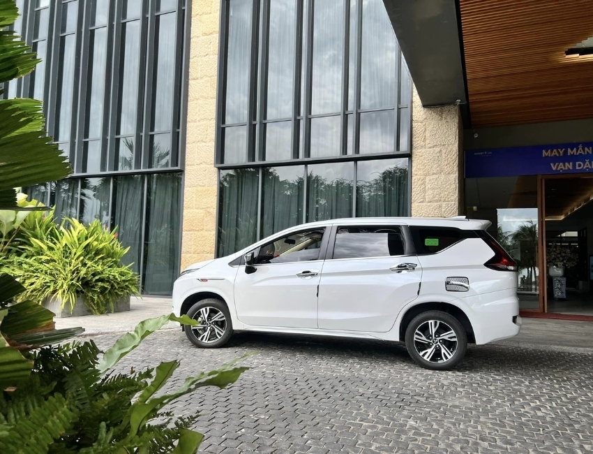 Thue xe 7 chỗ có tài xế