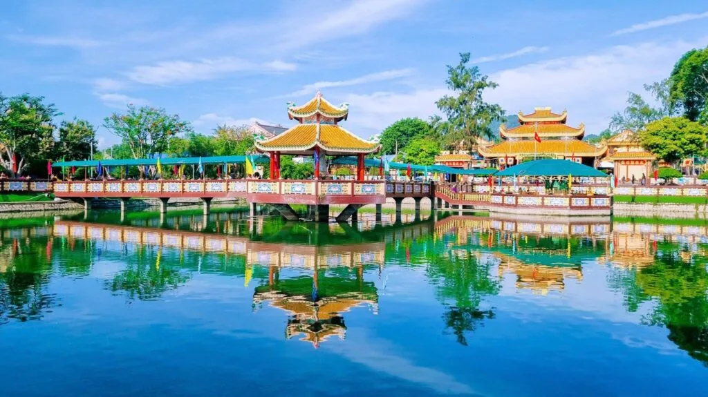 miểu bà chúa xứ